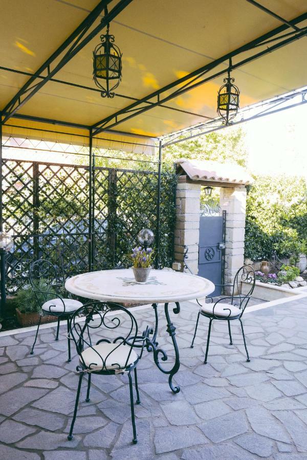 B&B Fontanelle Romane Ngoại thất bức ảnh